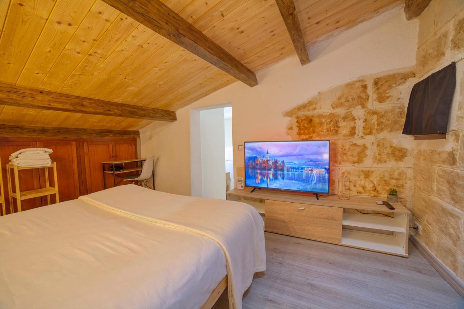 Sassari-Centro Elegante Appartamento Con Wifi E Netflix 외부 사진